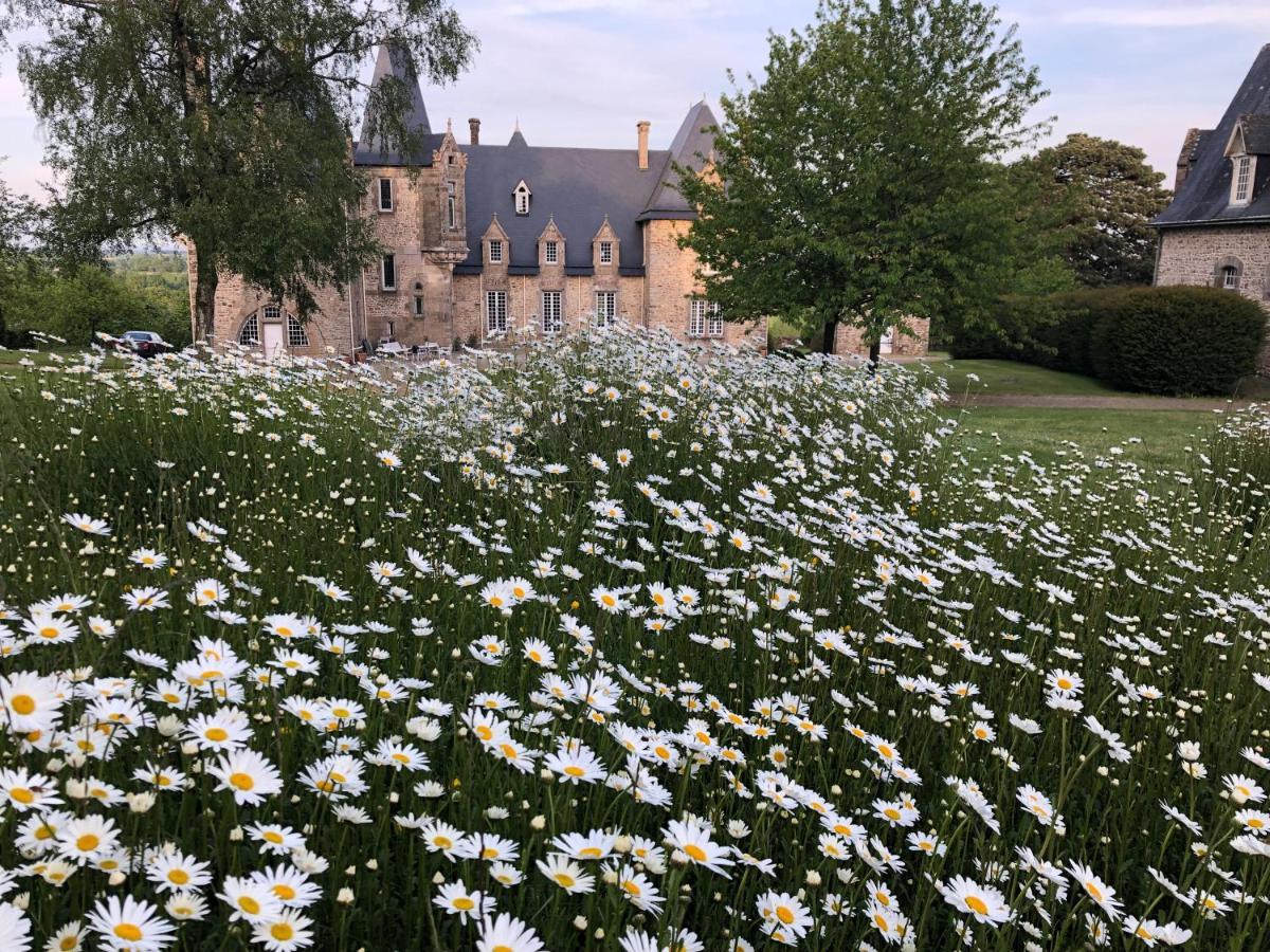 Saint-Germain-le-Guillaume La Sicorie Bed & Breakfast エクステリア 写真